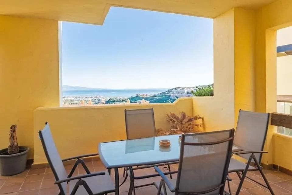 2 Bedroom Sea View Apartment Duquesa Village 마닐바 스페인